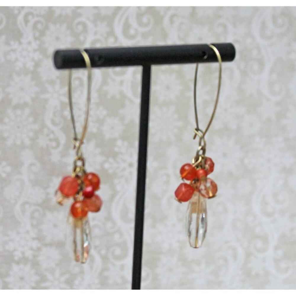 Vintage Drop Earrings with Coral Beads and a Clear Bead Drop E96 - Picture 3 of 4